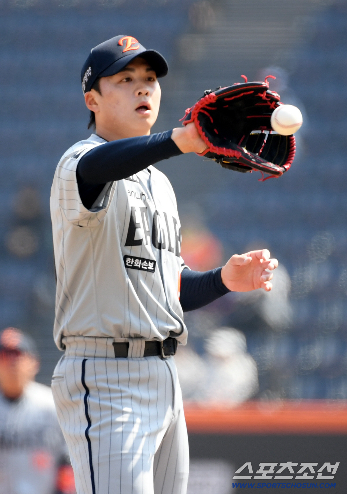 'ERA 9.00 충격 삭제' 한화 안도, 괜히 타구단 탐냈던 선수겠나……