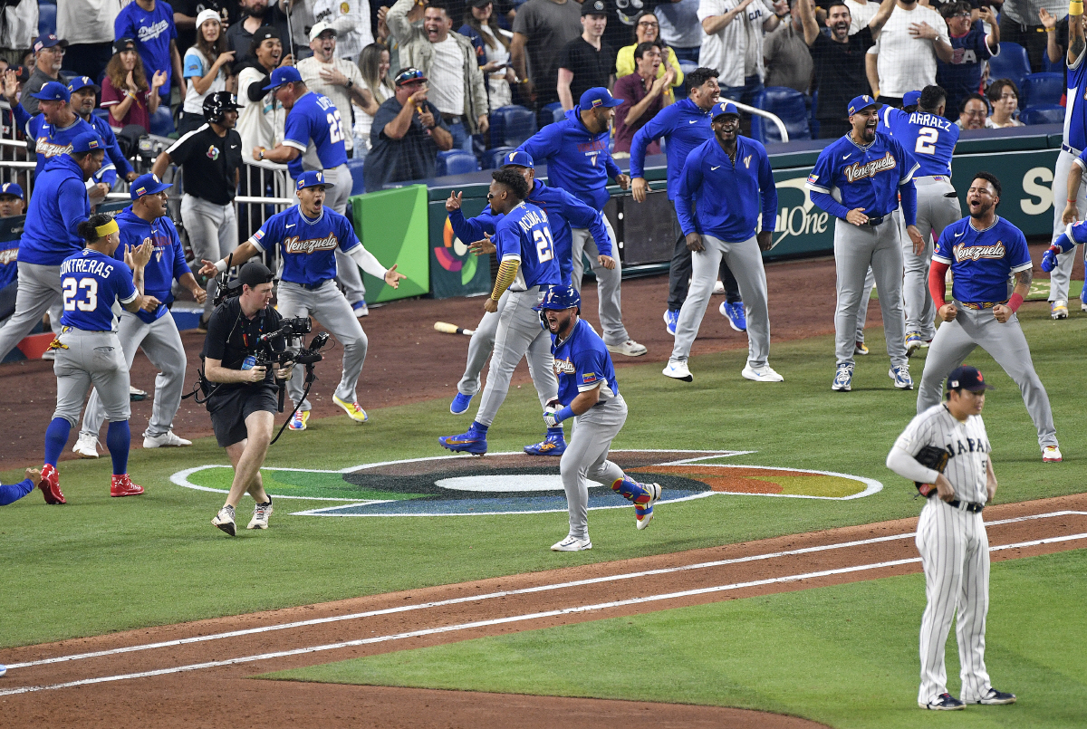 "5000% 개막전 선발이다" WBC 8강 탈락 원흉으로 몰매맞는 에이스…