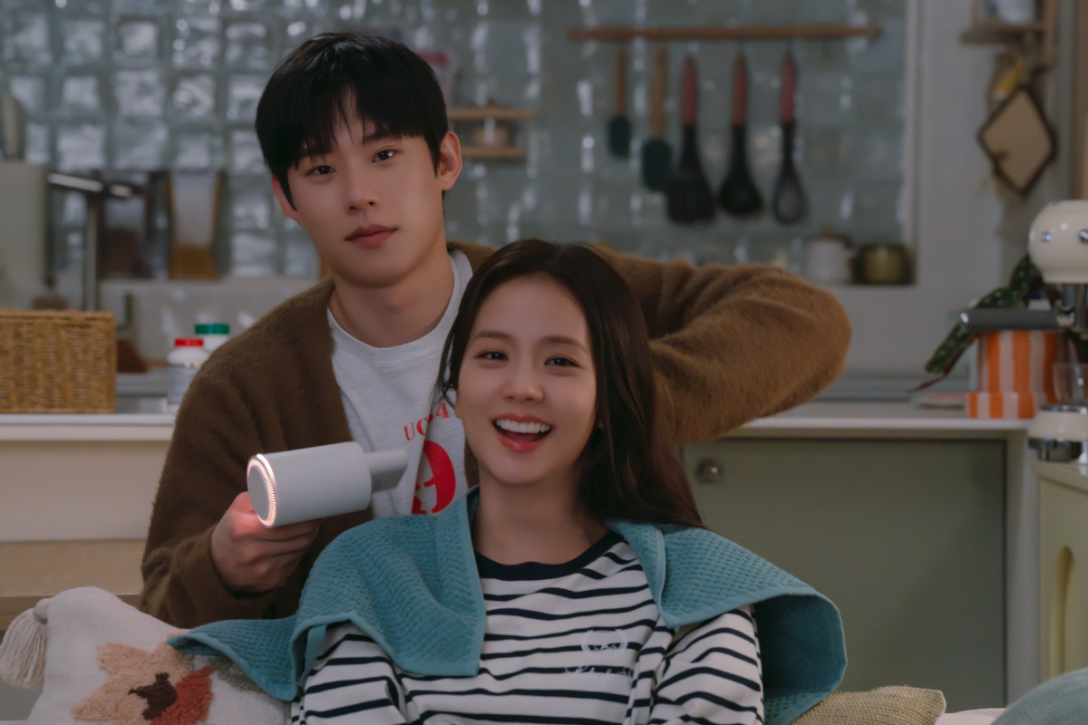 [공식] 지수♥서인국→서강준 통했다..'월간남친' 넷플릭스 글로벌TOP1…