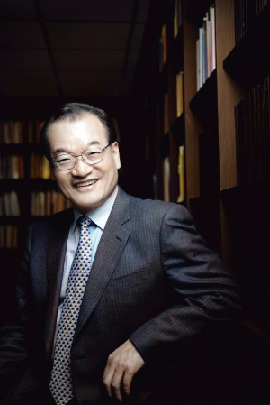 [오피셜]프로당구협회, 제3대 총재에 윤영달 크라운해태제과 회장 선출