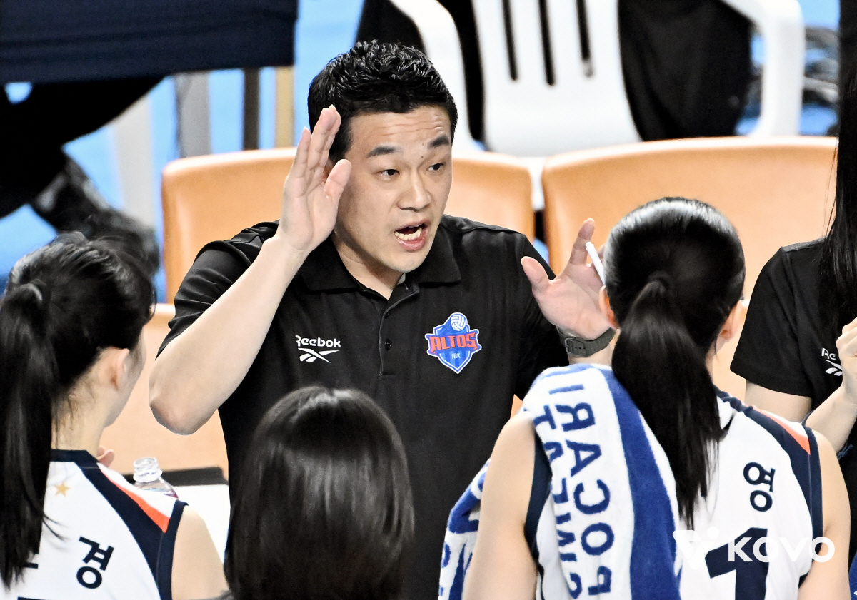 "후회가 많이 남네요" 1승8패 → 17승10패, 역대급 뒤집기에도 봄배…