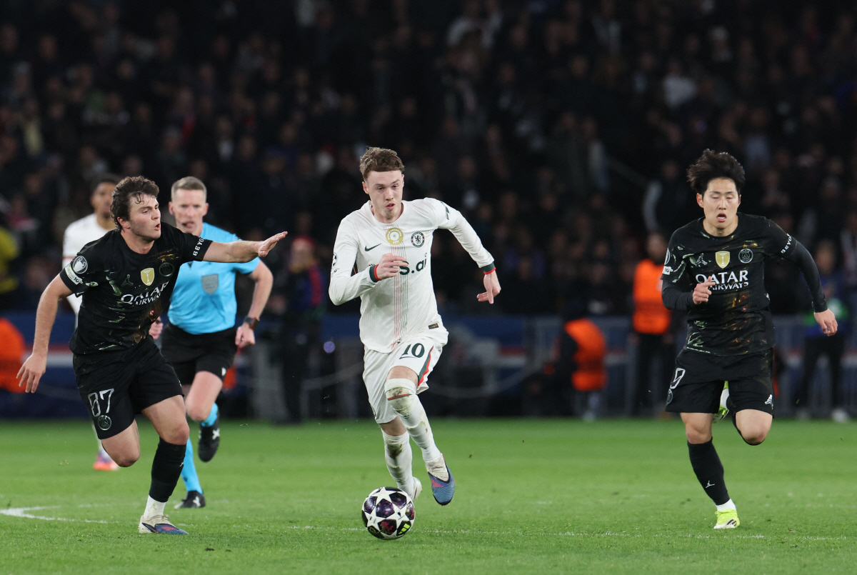 '이강인 EPL 입성' 초읽기! 통큰 뉴캐슬 685억 장전 완료…이강인 …