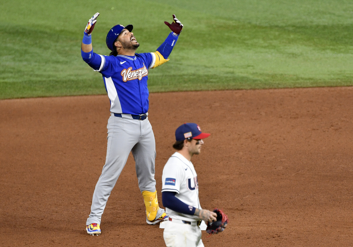 "51번째 주 승격 어때?" WBC 결승 앞두고 베네수엘라 조롱하던 트럼…