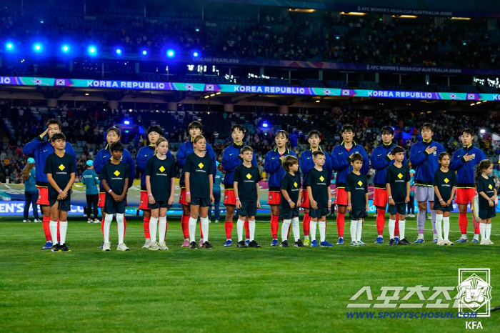 "슈팅수 21-6, 세계8위 日과의 초격차" 신상우호, 일본전 1대4 대…