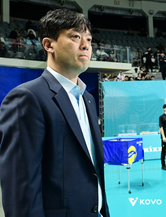 충격 14연패→극적 PS 진출, 감독 울컥했다…"진짜 처참했다, 선수들 잘 이겨냈어"