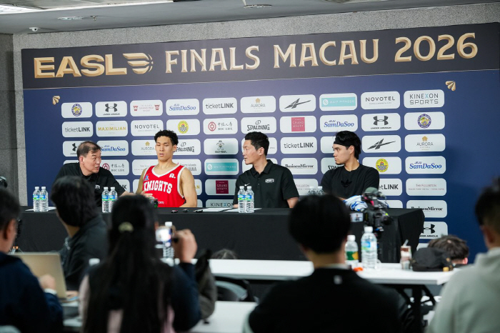 [EASL] 타오위안 완패 SK 전희철 감독 