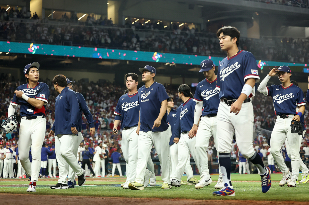 "특징 잃었다" WBC 8강 탈락 日 향한 美 냉정 분석…한국도 눈여겨 …