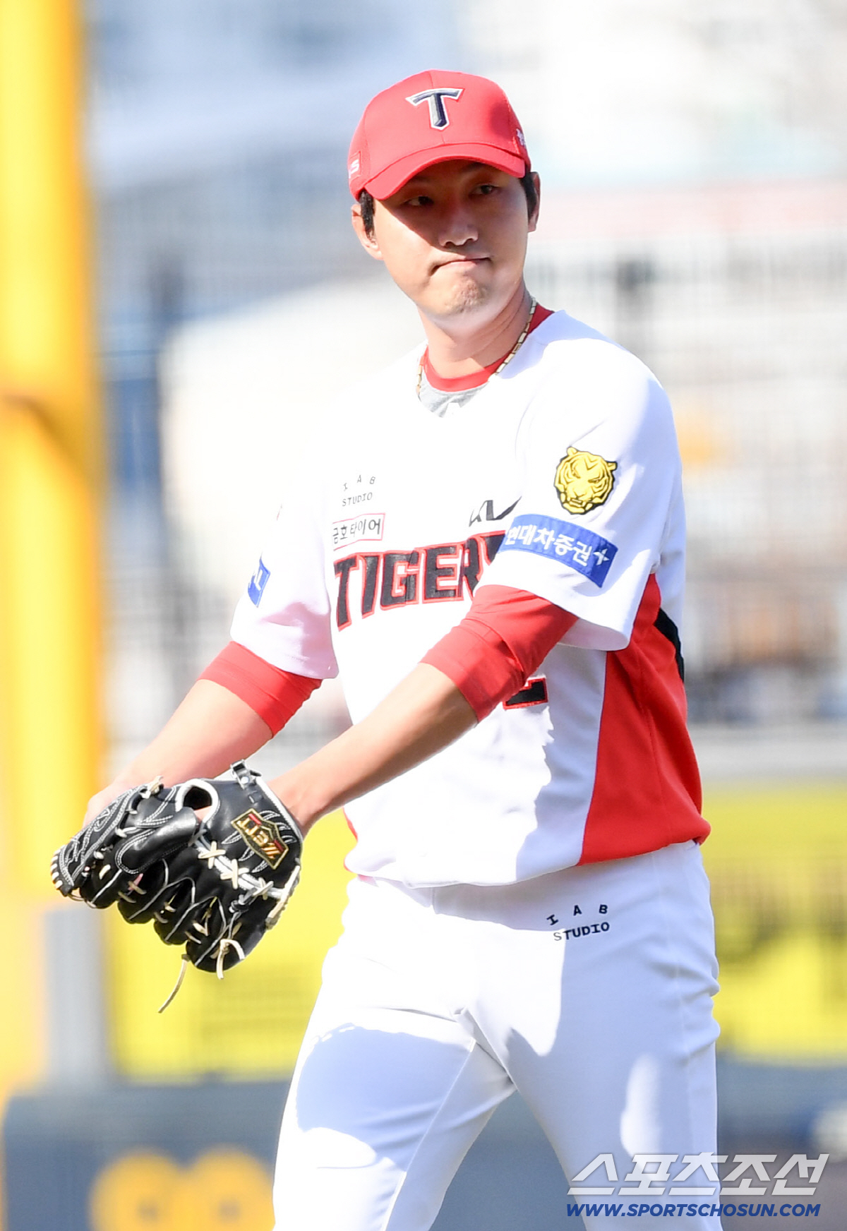 고작 1년 계약 모험? KIA 3위 대우해줬다…'ERA 0.00' 자신 …