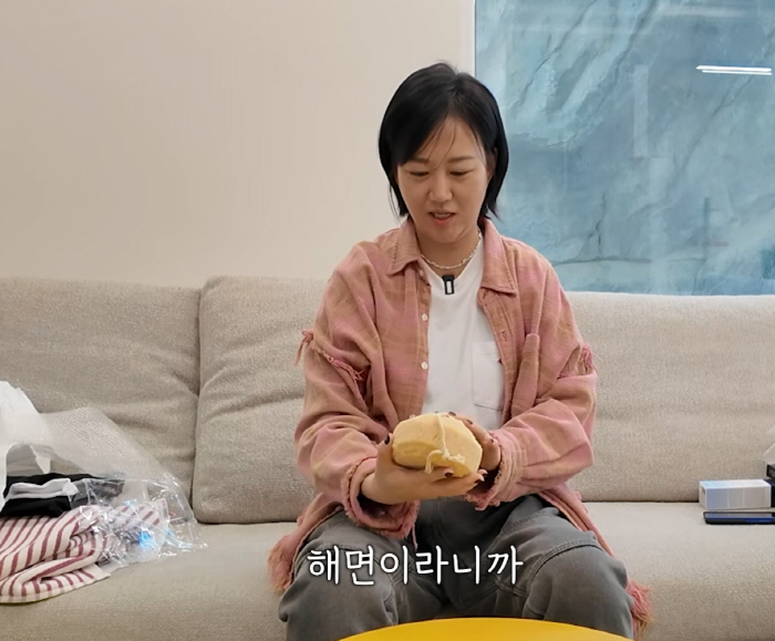 '아, 짜증나네"…'도경완♥' 장윤정 재력도 '덜덜 떨게한' 덴마크 高물가→'알뜰쇼핑템' 大공개(장공장)