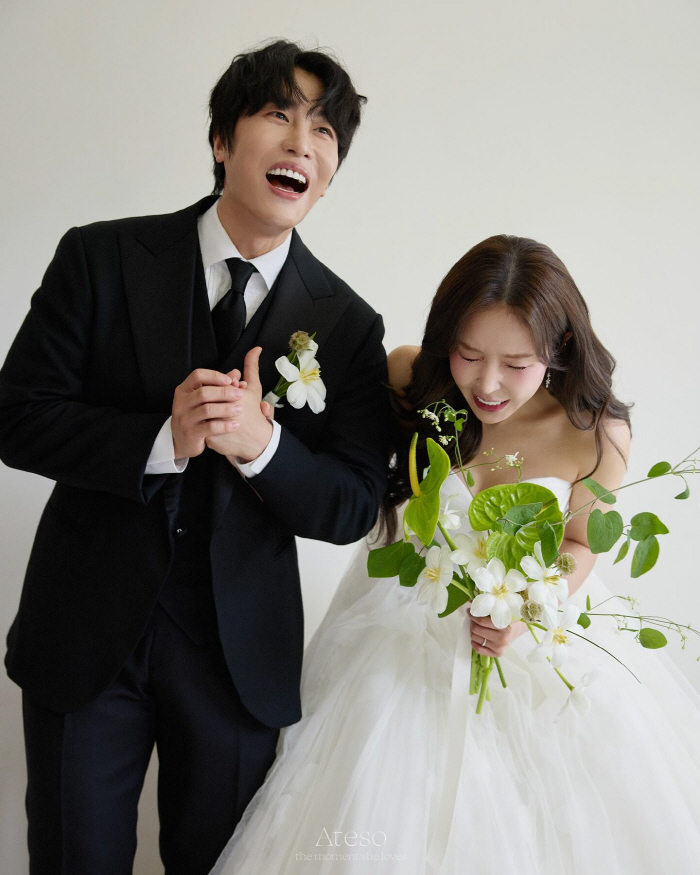 '문원♥' 신지, 5월 결혼 앞두고 다이어트 대성공.."음식 대신 물, 야식 줄였다"