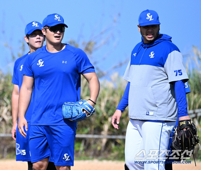 WBC 조기탈락 나비효과?  "에이스 두 턴 쉰다" 돌다리도 두들길 수 …