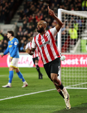 '명단발표 순간, 무릎 꿇고 오열한 어머니' 이게 바로 브라질 국대의 가치…불가리아 2부리거서 4년만에 국대된 '최신판 신데렐라'