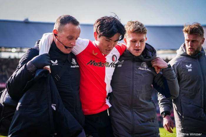 한국 초대형 사고 터졌다, '국대 핵심' 황인범 부상 심각? 목발 신세 목격담...월드컵 초비상