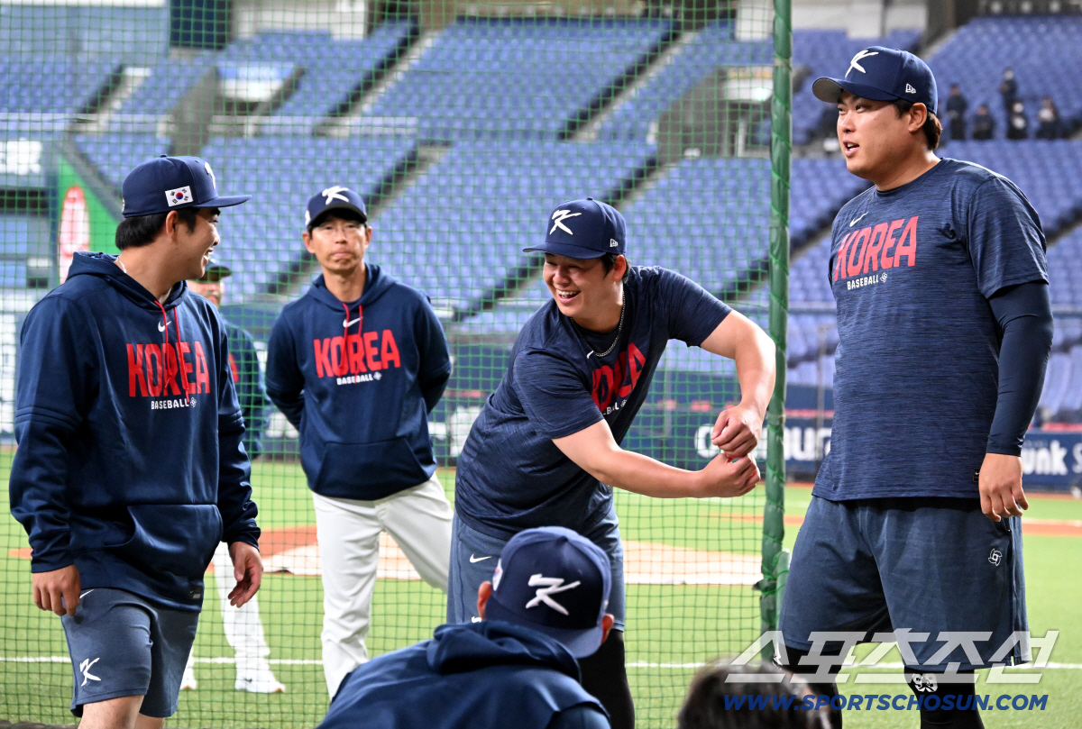 '10억-10억-9억' 역대 최고 신기록…한화·삼성 공격적 투자, 우승 …