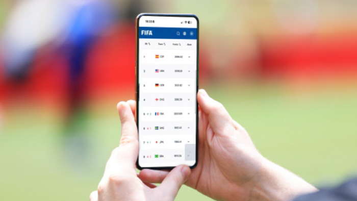 "홍명보호, 亞 1위 탈환 보인다" 韓 22위→日 19위, FIFA 랭킹…