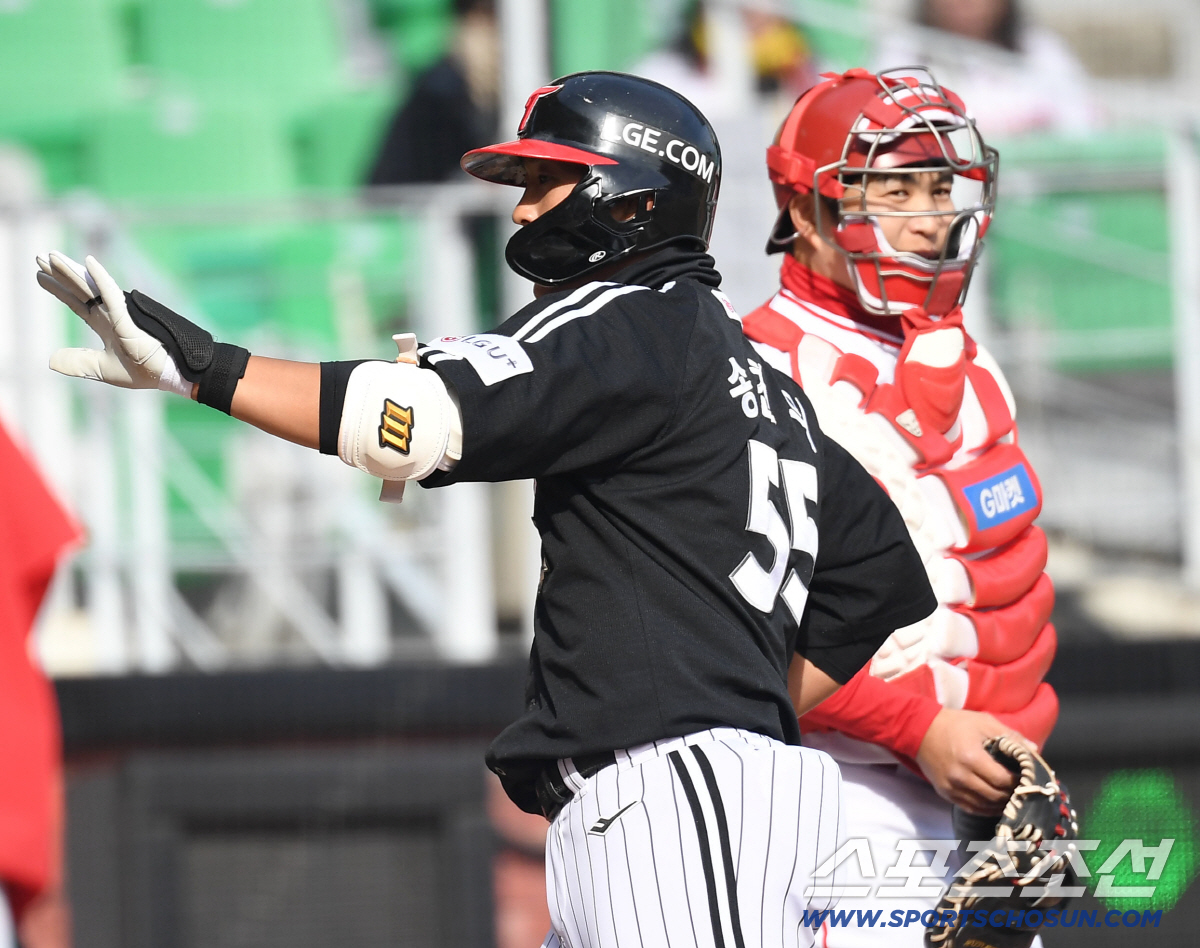 '24시간 걸린 귀국' WBC 좌완 건재 확인 → 홈런 6개 오간 대포공…