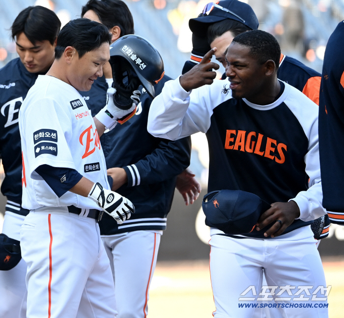 9회말 끝내기→2연패 탈출, 사령탑은 왜 