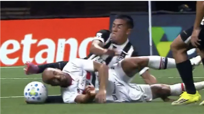 [공식발표] '절친' 손흥민도 깜짝 놀랄 부상, 숨을 쉬지도 못했다...…