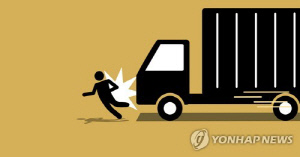 영동고속도로서 코일철근 낙하…수습하던 기사 2차 사고로 숨져