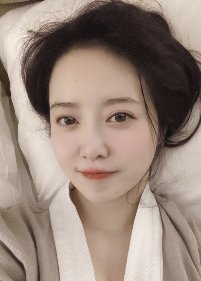 연예인 프리미엄?…구혜선 헤어롤 파우치, 15만원인데도 품절[SC이슈]