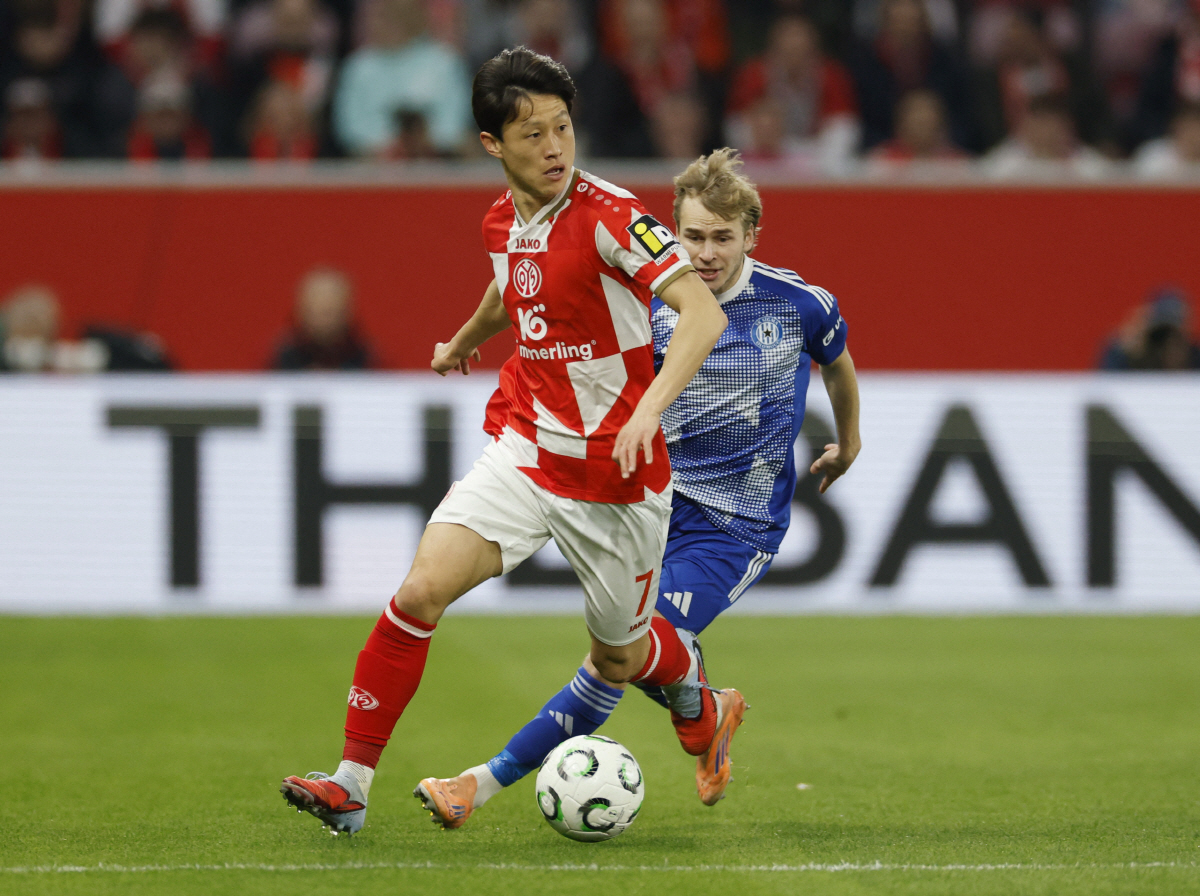 '韓 축구 대박, 클롭 투헬도 못한 걸 해냈다' 이재성, 마인츠 유럽클럽…