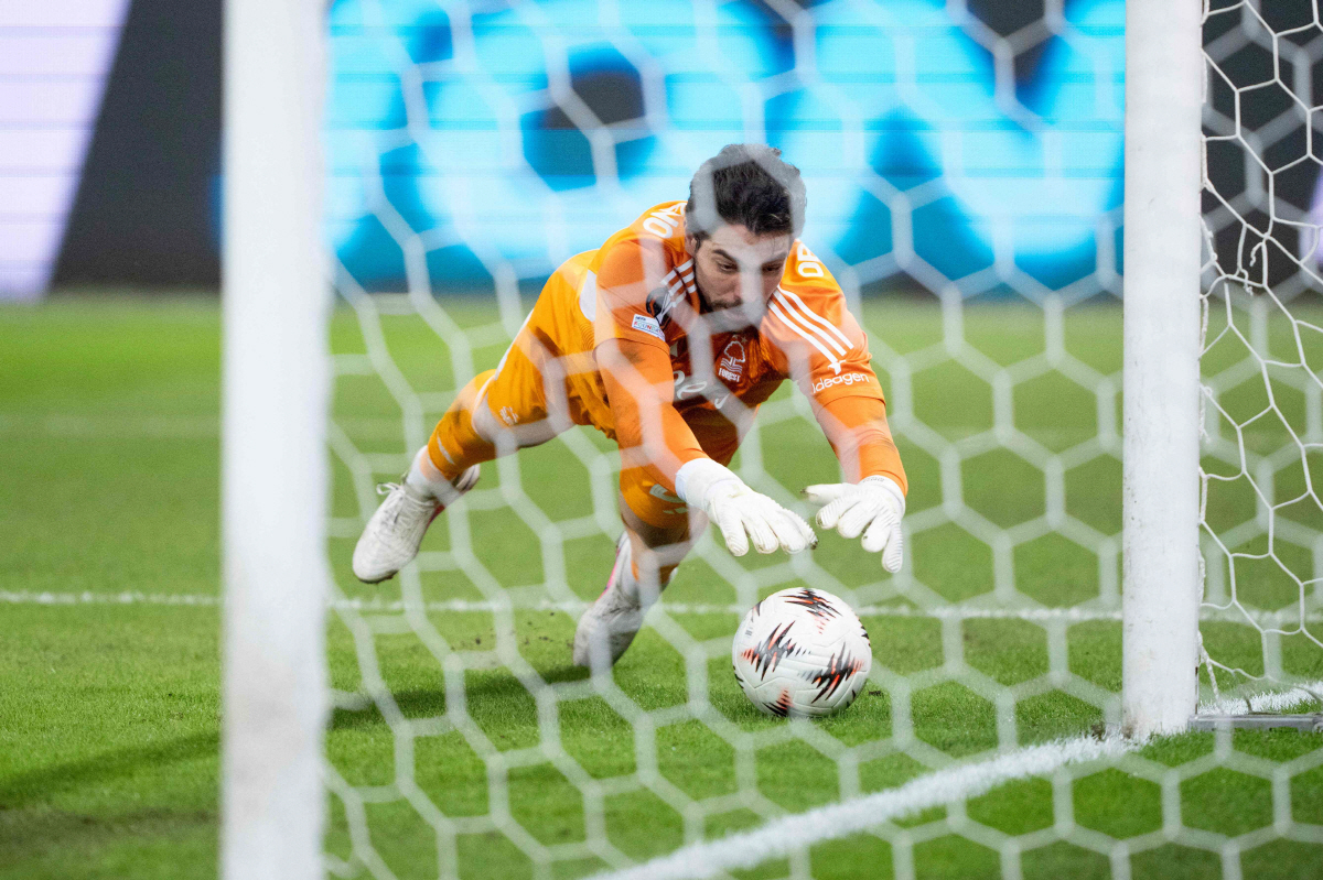 '이건 악몽이야' 손흥민 일대일 막았던 그 골키퍼, 조규성 '앞길'도 막…