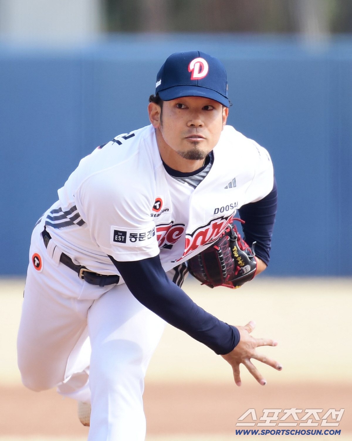 연봉 3억인데 선발&필승조 확실? 아시아쿼터 열풍에 주눅든 한국 야구, …