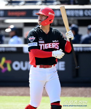 '한 타석 더!' 연속 파울플라이 분했나, 이것이 김도영 '근성'이다…걱정없는 사령탑, 