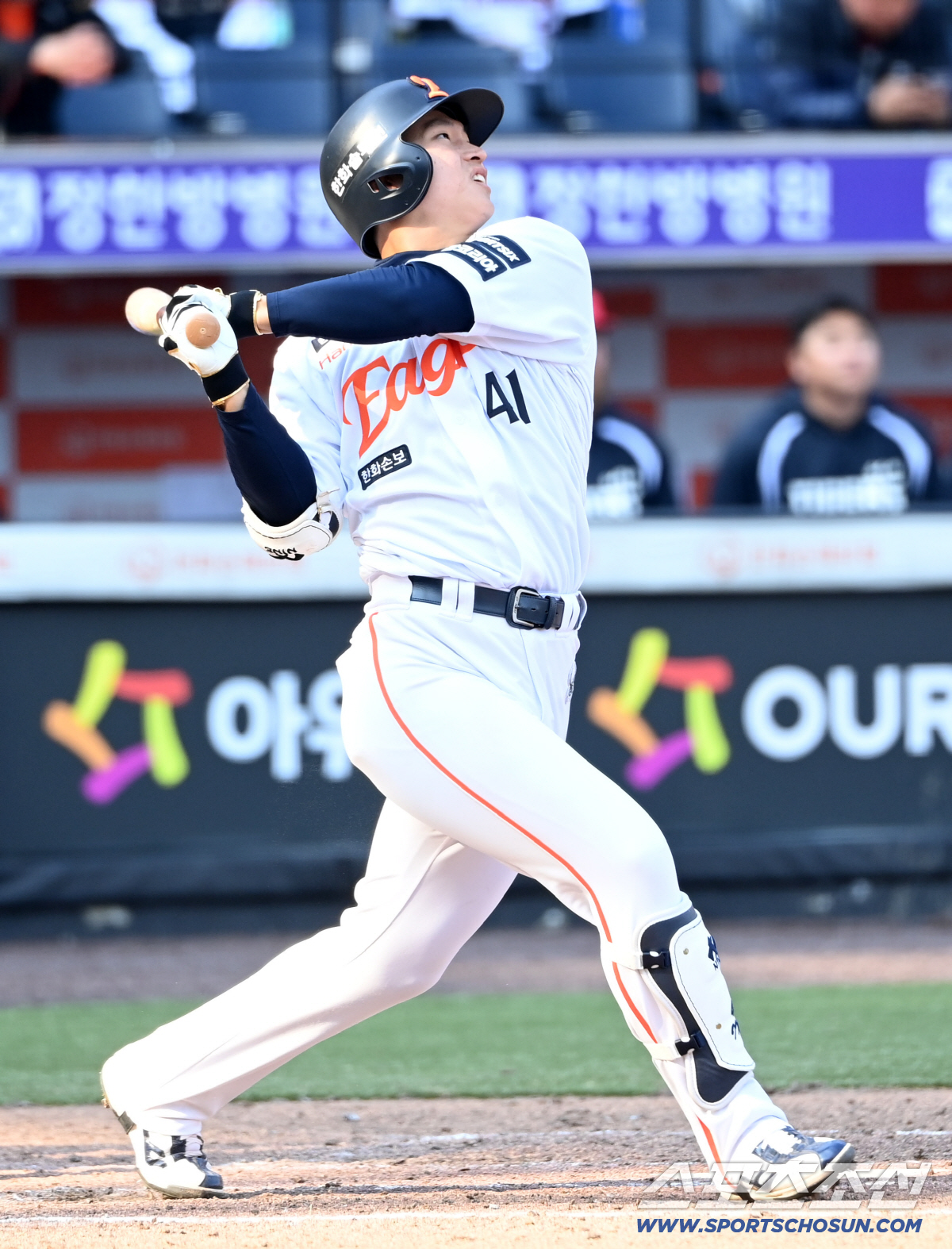 한화 타선 진짜 무섭다…'장단 18안타 폭발' KIA와 화력전 연이틀 승…
