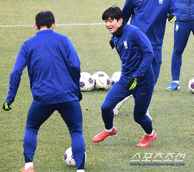 [오피셜]"일본 대학생 8명 발탁 실화냐" 양민혁-박승수-김지수 뽑은 韓…