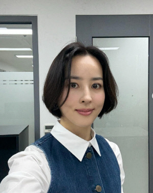 한혜진, 못 알아보겠네...머리 '싹뚝' 자르자 완전 다른 사람