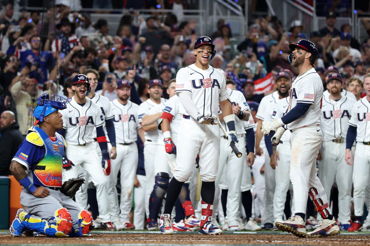 대진표 꼼수 쓰더니, 미국만 우승 하려고? "WBC 여름 개최 추진하겠다…