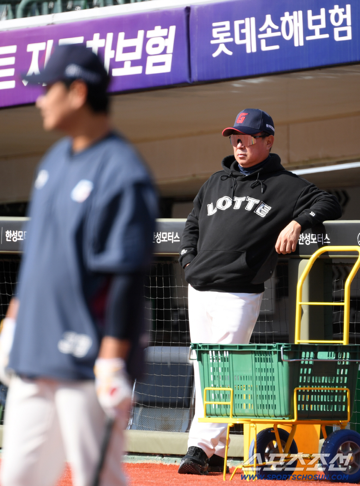 "롯데 올해 한번 기대해주세요" 예뻐 죽겠네, 감독 눈에서 꿀이 떨어진다…