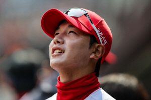 '번트요? 홈런 쾅!' KIA 트레이드 기대주 폭발, 사령탑 웃었다…