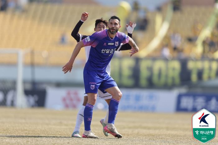 '김지현 또또 결승골'→'김준홍 선방쇼' 수원 삼성, 지는 법 잊었다…김…