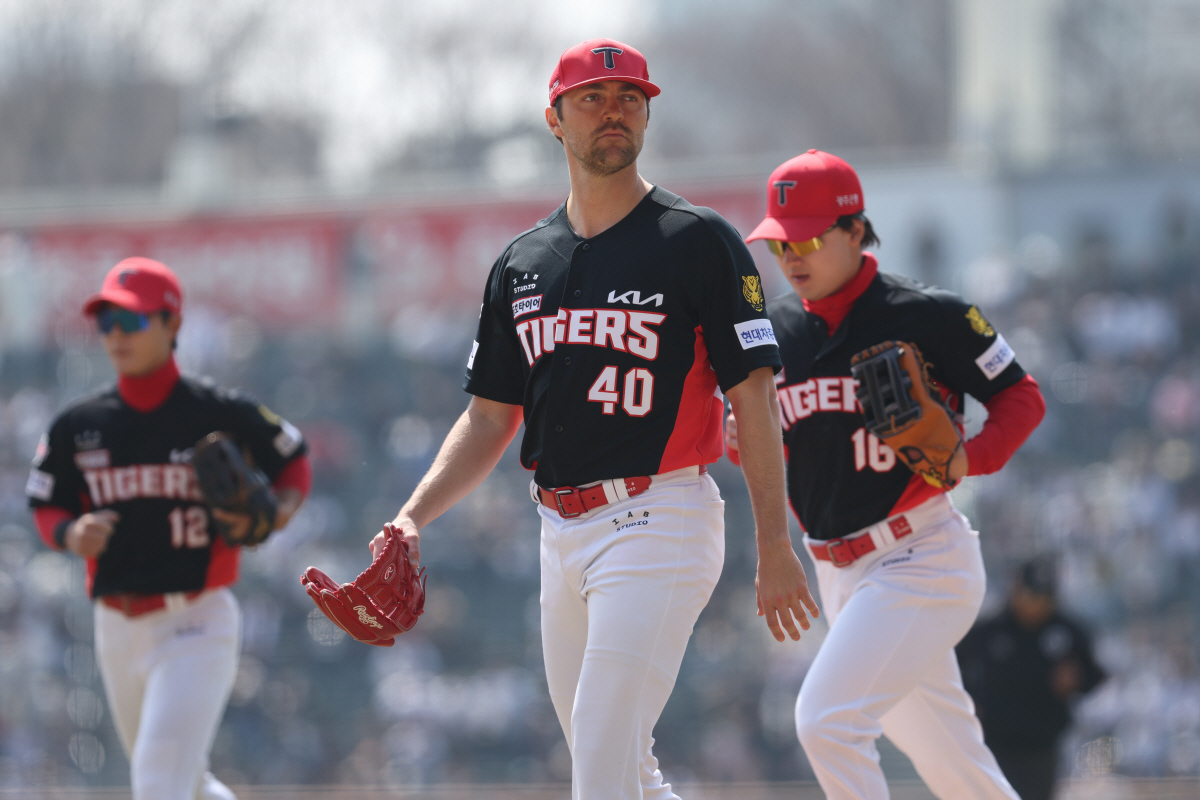 "KIA 애정 다 못 버린 듯" 호텔까지 급습…80억 영광도 좋지만, 1…