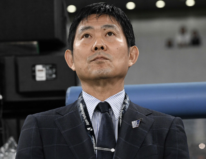 日 축구 망했다! 韓 안중에도 없는 英 평가전, 최악의 상황 마주하나..…