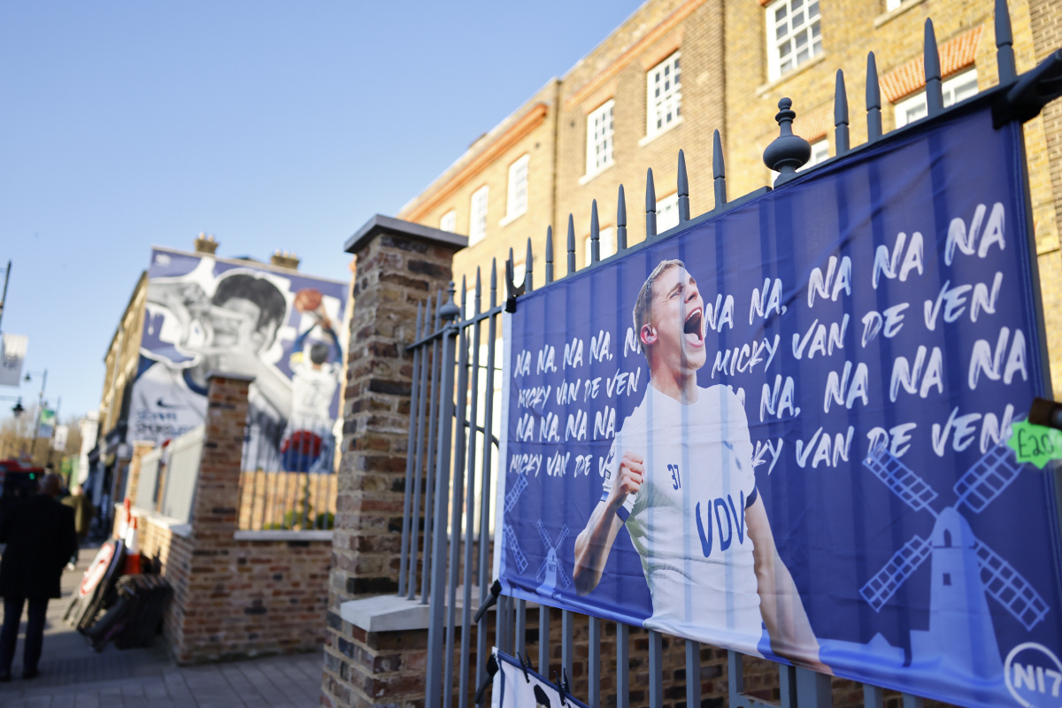 "'혼란의 더비' 오신 것 환영" 'BBC'의 팩폭! 토트넘, 노팅엄과 …