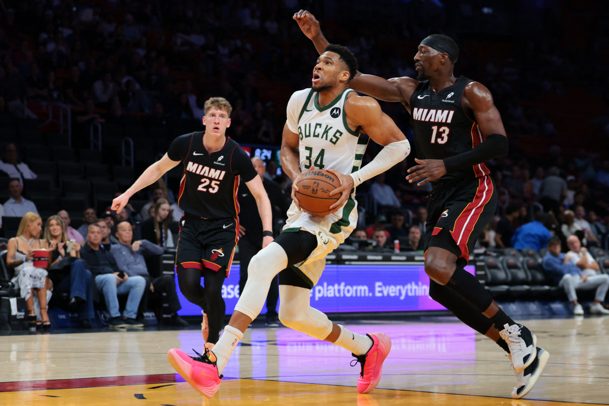 "재계약 혹은 트레이드" 밀워키 드디어 결단내렸다. 아데토쿤보에 사실상 …