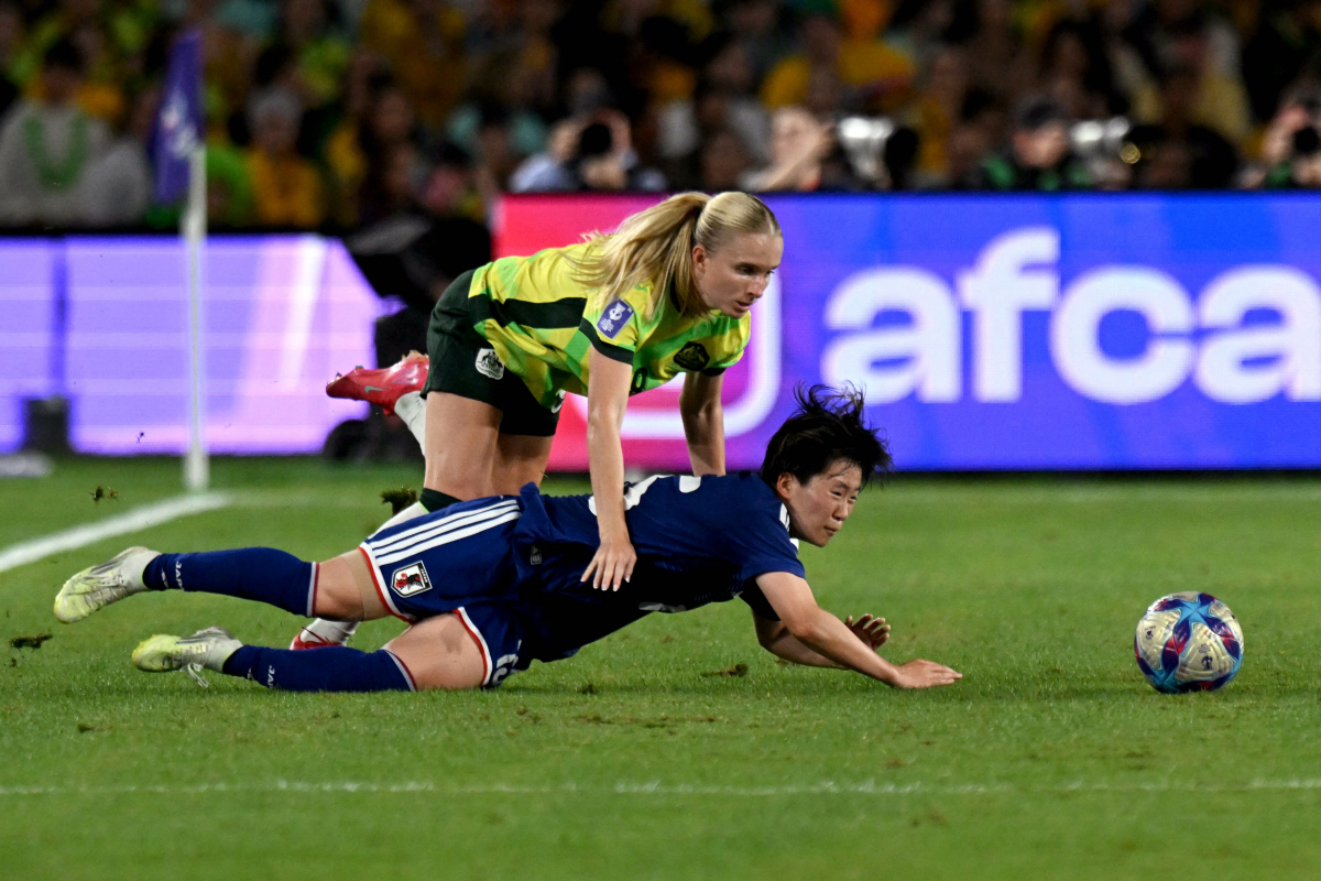 韓 축구도 11년 동안 넘지 못한 산...호주 감독 결국 고개 숙였다, …