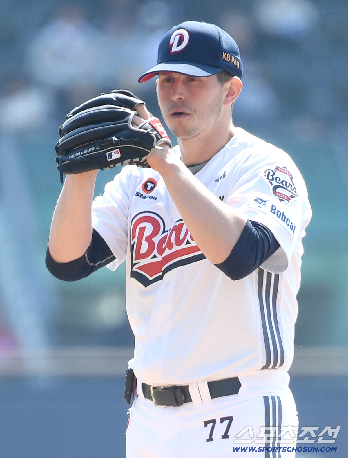 '와 0대0' KIA-두산 무실점 릴레이 역투 미쳤다…'매진' 두산 구단…