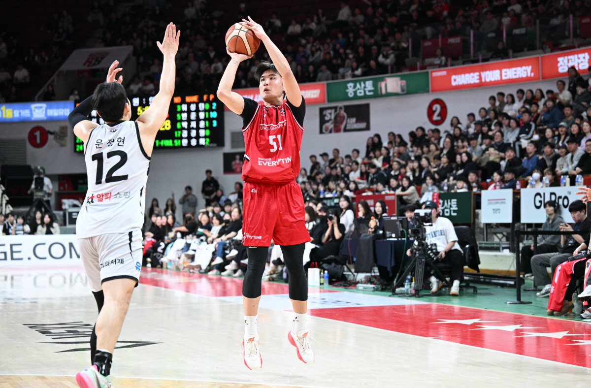 [KBL리뷰]'홍삼 고춧가루 맵네' 정관장, 6강희망 KT에 분패 안겼다…