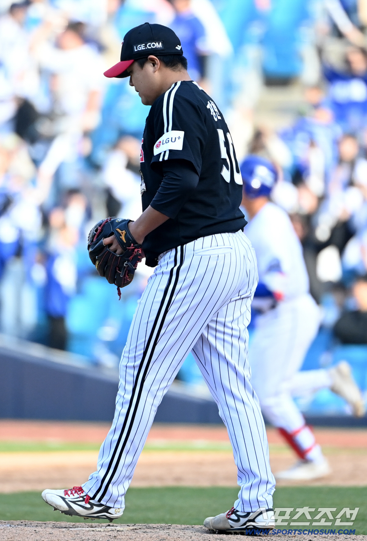 "이런 상황, 제일 어렵다" 멀찌감치 선 '타자' 홍승원 상대 장현식의 …