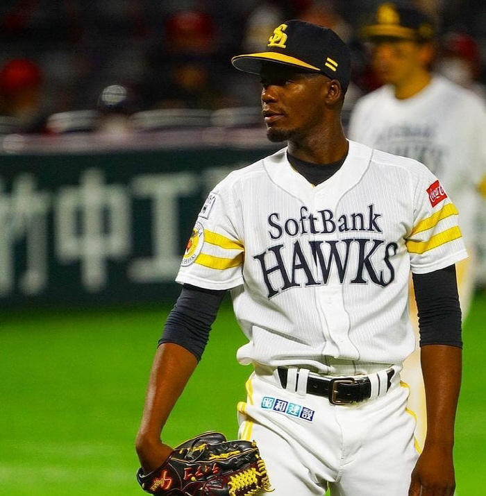 개막 5일전인데? '김도영 만루포' 그 투수, 우승 이끈 MVP가 실종됐…