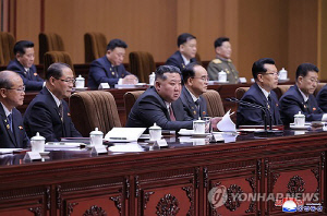 김정은 北국무위원장 재추대…최고인민회의 상임위원장에 조용원