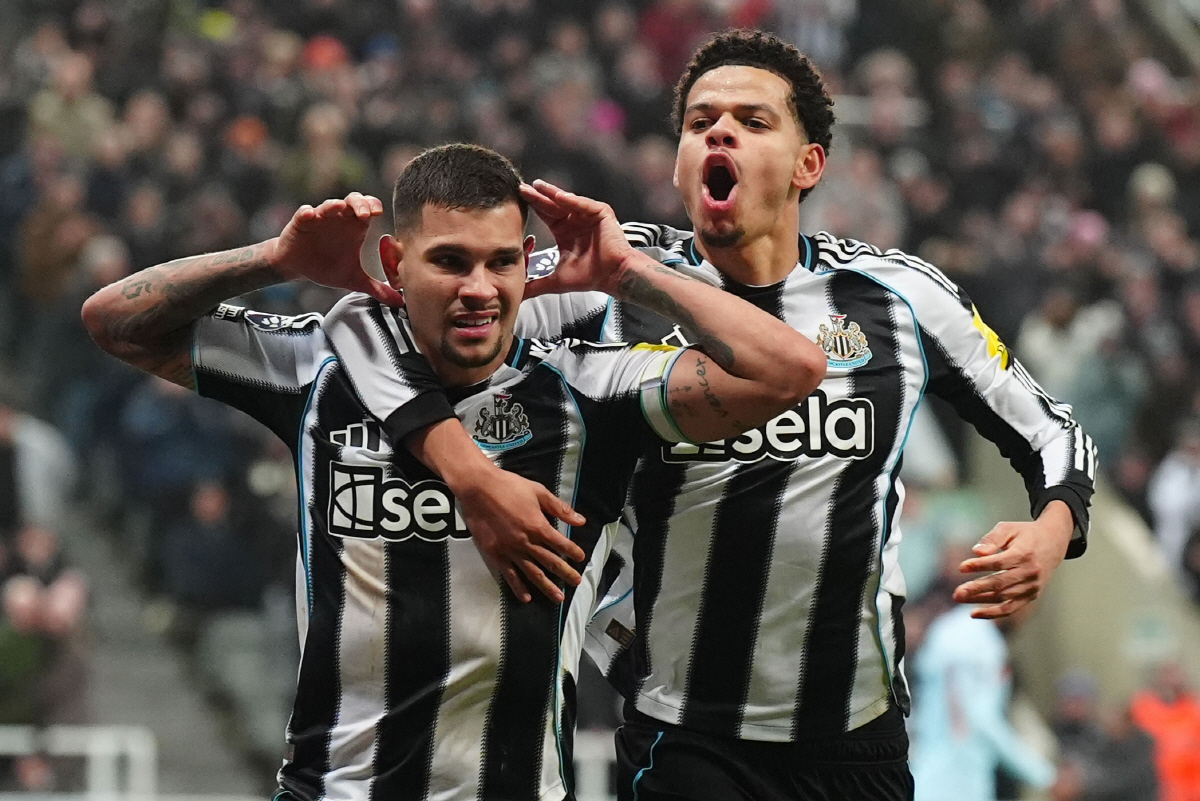 '브루노 맨유 이적' 난리났다! '로마노 오피셜' 구단과 에이전트 접촉……