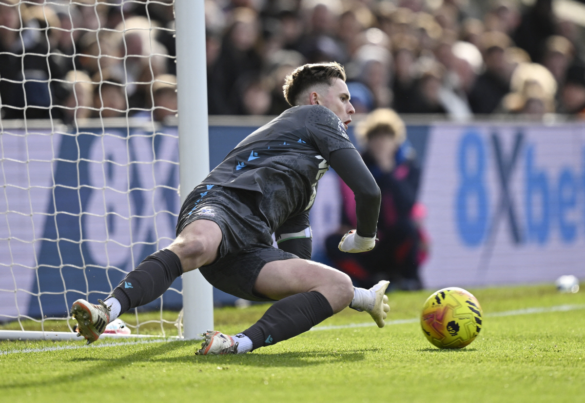 '손흥민 위해 우승했는데' 토트넘, 유로파리그 우승 주역 줄줄이 떠난다.…