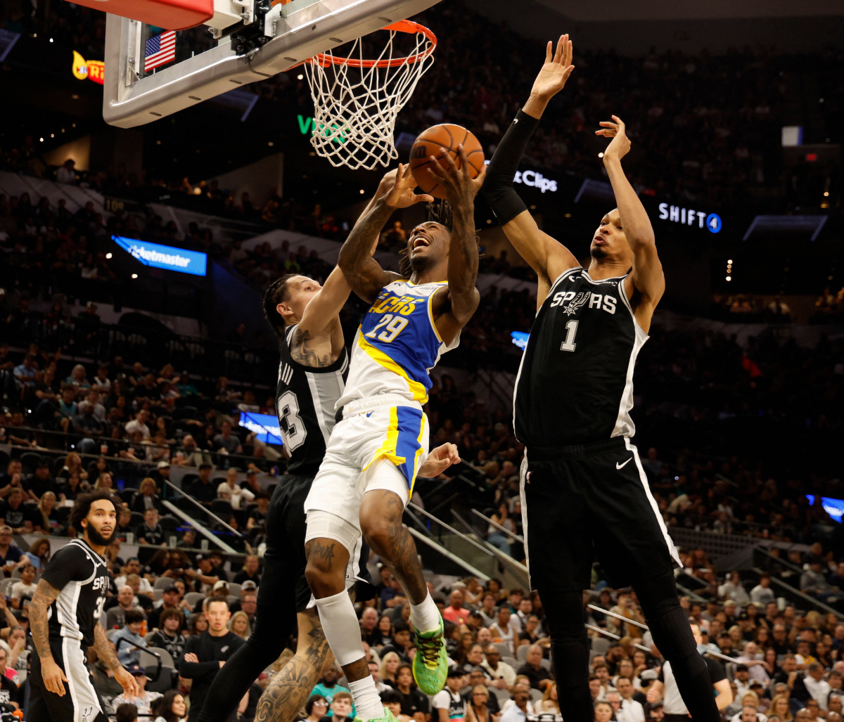 "NBA 역사상 최고의 공수 겸장" NBA 명장의 단언, 그리고 극찬 "…