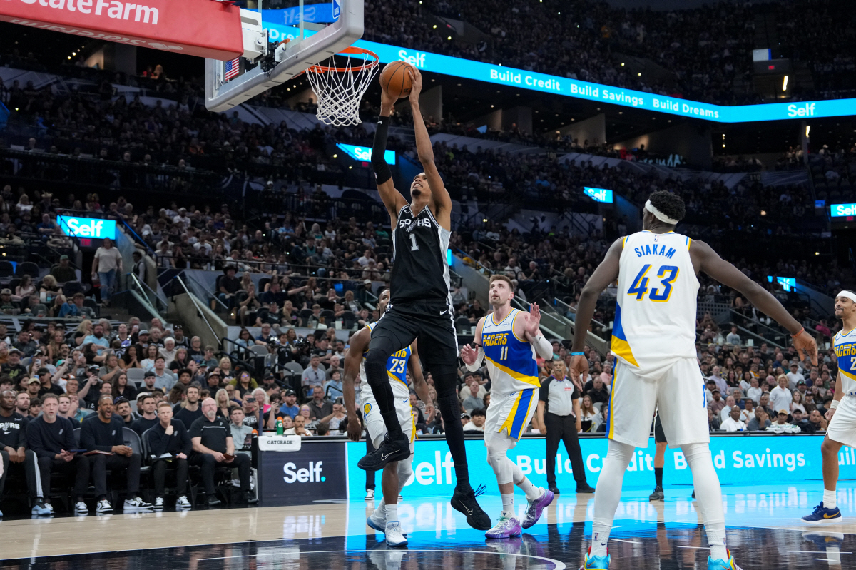 "NBA 역사상 최고의 공수 겸장" NBA 명장의 단언, 그리고 극찬 "…