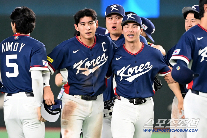 '솔선수범, 가교, 희생의 아이콘' WBC 8강 기적, 이 선수 있어 가…